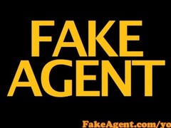 FakeAgent Super skinny model sucks and fucks in Casting interview Thumb