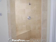 PornPros Hot Shower turns into hot fuck Thumb