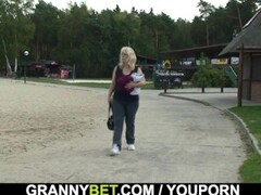 Blonde granny ride stranger's cock on public Thumb