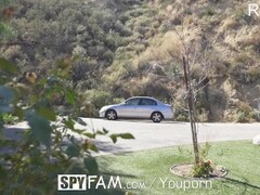 SPYFAM Step sister CREAMPIED for damaging car Thumb