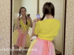 Ley Ozzy teases her yellow dress before bedtime Thumb