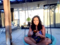 AMATEUR MATURE mommy steals bong for outdoor wake, bake and masturbate Thumb
