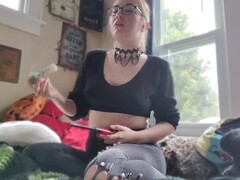 Little weed slut then puts her bunny butt plug in and fucks herself Thumb