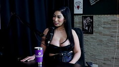 Tem fetiche em porn&ocirc_ gay, fez invers&atilde_o, prefere ter dois homens pra sexo, e o seu boquete... - Amy Yamaguchi (SHEER/RED) Thumb