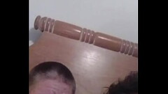Slow sucks Thumb