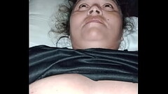 A tarde de muitos gemidos na hora em que ela vai gozar olha a carinha de safadinha dela uau adoro est&aacute_ carinha de muito prazer e tes&atilde_o!! Thumb