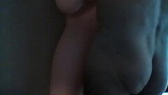 Je me vide tr&egrave_s rapidement dans la chatte de ma poup&eacute_e gonflable plaqu&eacute_e contre le mur de ma chambre Thumb