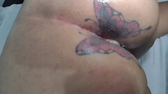 MARY BUTTERFLY feliz e sorridente sendo arrega&ccedil_ada e fodida por  amigo sem camisinha, entope o c&uacute_ de porra  que chega a escorrer, tudo isso na frente do corninho que filma tudo Thumb
