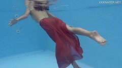 Tiny skinny pornstar Hermione Ganger in the pool Thumb
