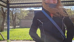 Pendeja es levantada en la calle y recibe propuesta para follar en una p&aacute_gina web porno conocida Thumb
