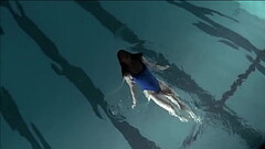 Sexy Swimsuit Girl Swimming (Wide Screen) Thumb