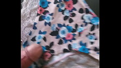 Jerking off with my stepsister'_s panties I really enjoyed cumming on top of her panties Thumb