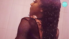 Queen Sheba in the Shower Thumb